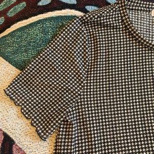 SOLD Hounds Tooth Nine West Small Top W Lettuce Edges